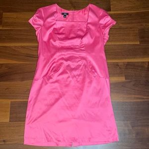 Barbie pink pencil skirt dress